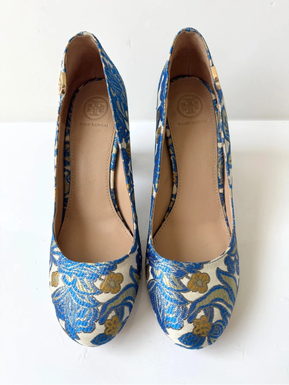 Tory Burch eye catching